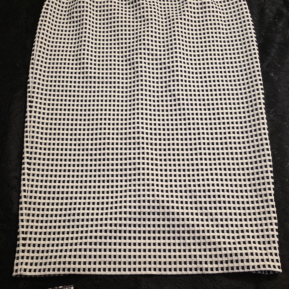 Alfani White and Black Grid Pencil Skirt